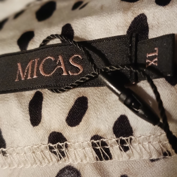 SOLD - MICAS Leopard Print Slit Midi Skirt - Picture 4 of 5